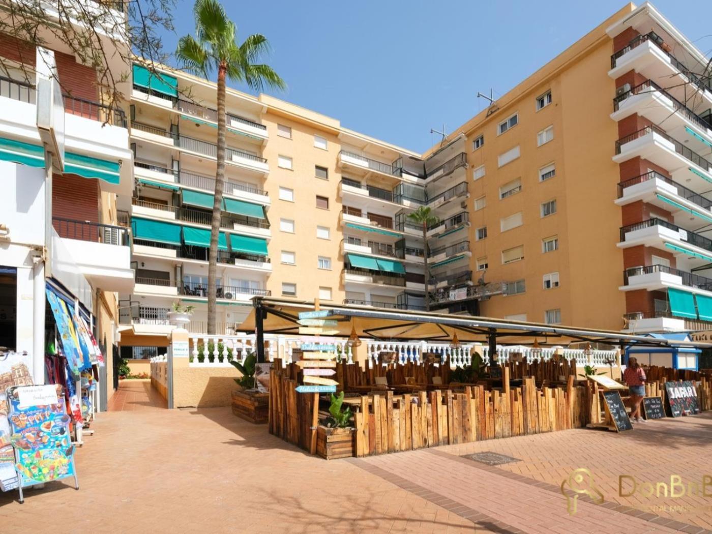 Appartement Con Piscina En La Primera Linea De Playa De *
