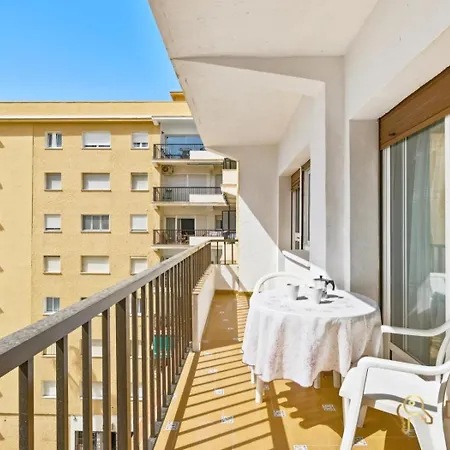 Apartamento Con Piscina En La Primera Linea De Playa De Fuengirola Room photo