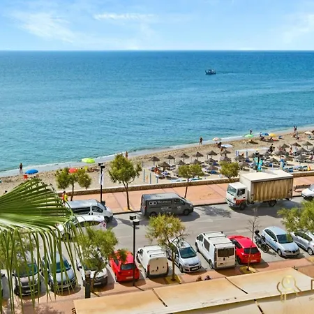 Apartamento Con Piscina En La Primera Linea De Playa De Fuengirola Room photo