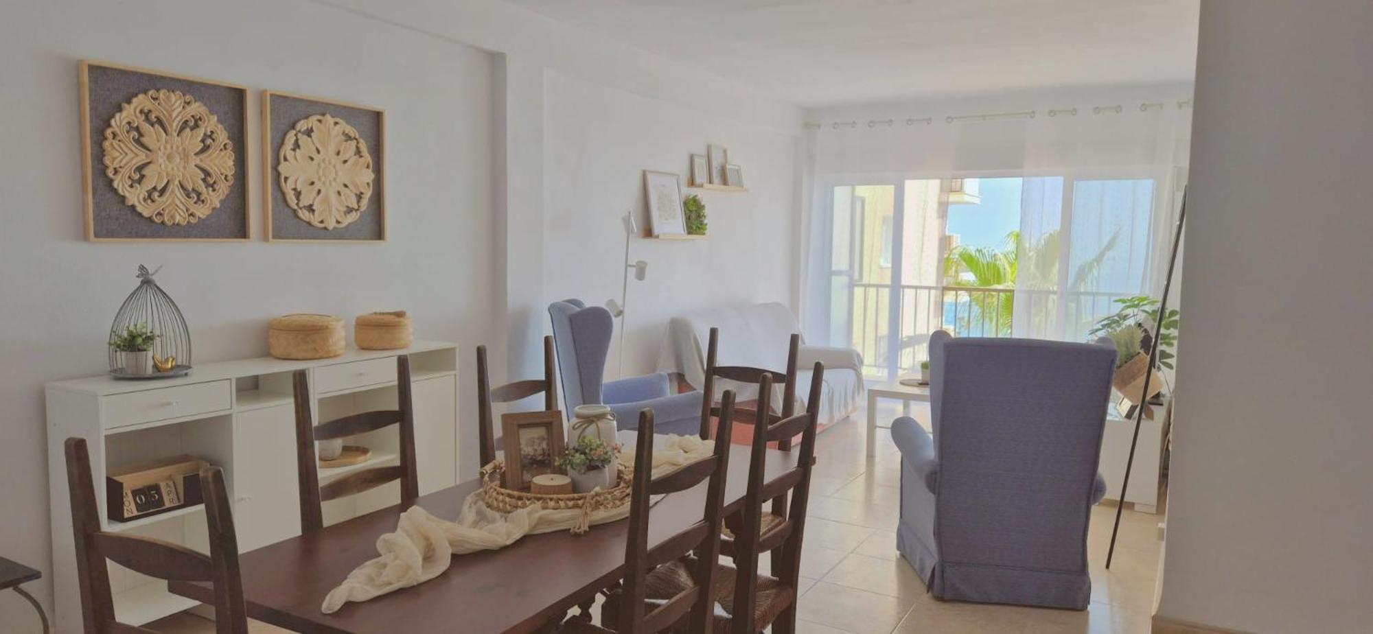 Apartment Con Piscina En La Primera Linea De Playa De