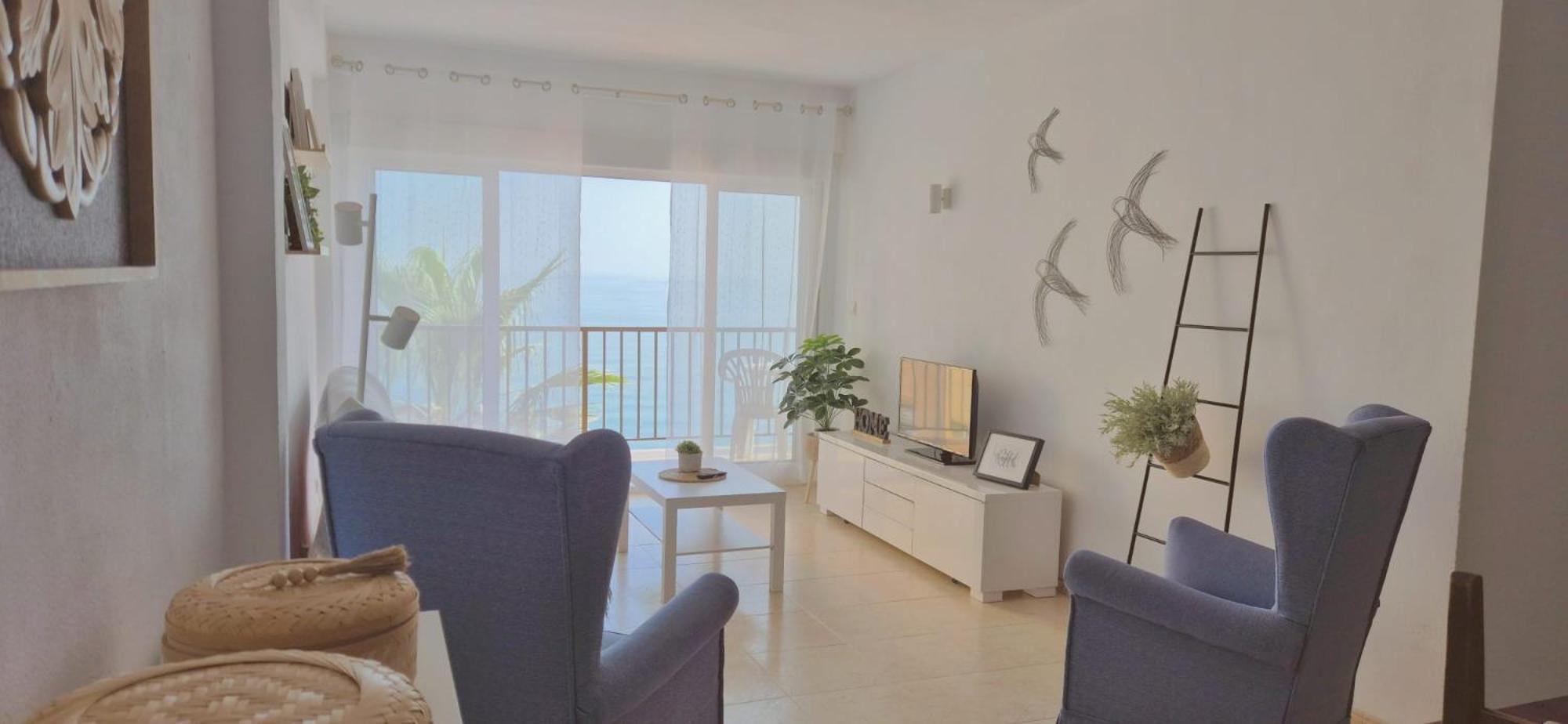 Apartment Con Piscina En La Primera Linea De Playa De